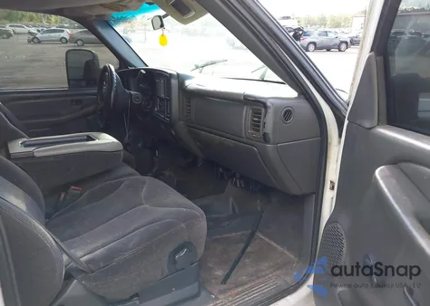 2004 Chevrolet Silverado 2500Hd Work Truck из США, поврежденный, VIN 1GCHC23284F256117